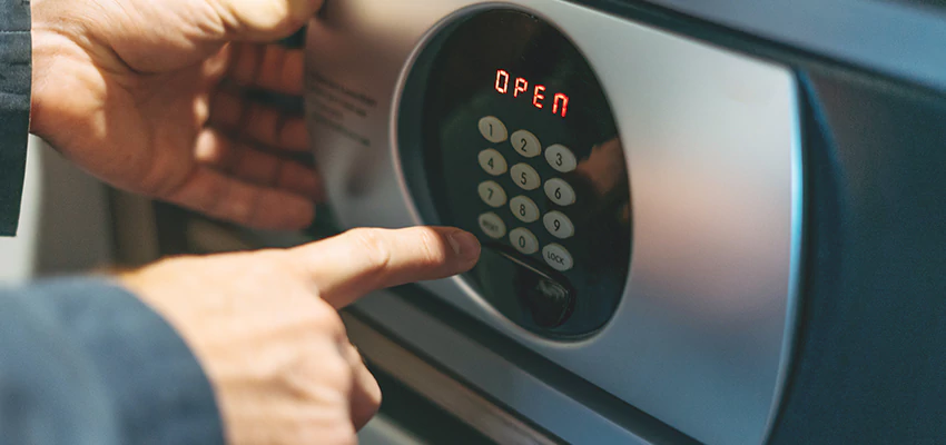 Cash Safe Openers in Coral Springs
